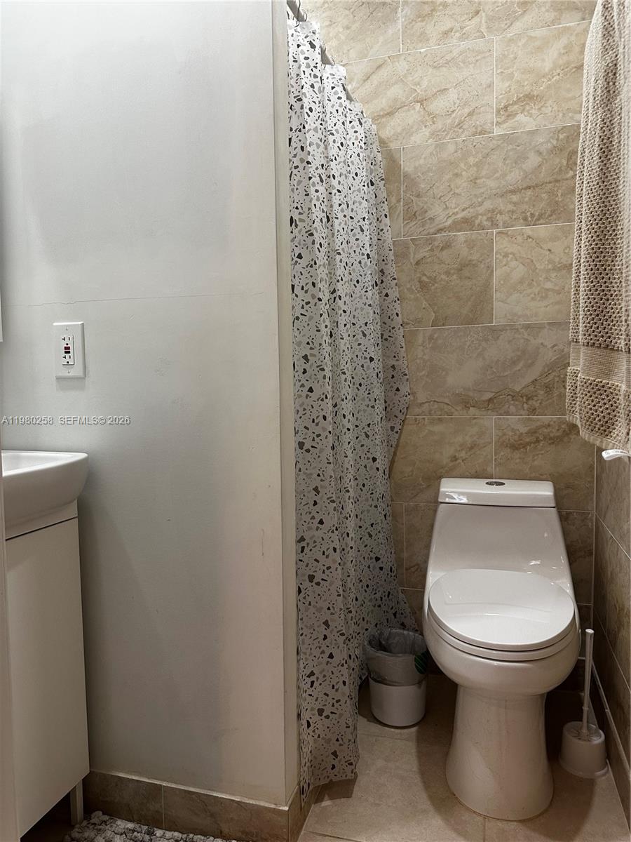 CENTRAL MIAMI PART 6 - Residential