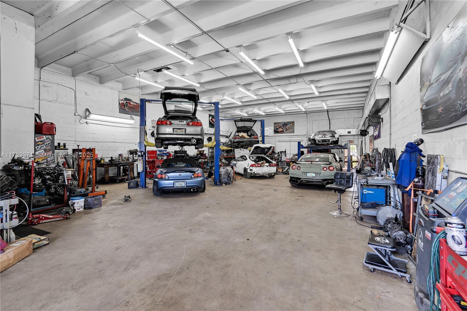 Location approved for car dealer license! Motivated seller—all offers considered! Established in 2012, this dual-specialty automotive repair and race car preparation facility offers vehicle maintenance, performance upgrades, custom fabrication, and more. Known for exceptional service and loyal customer referrals, the facility includes a warehouse, showroom, office, low rent, and all necessary licenses. Conveniently located near major highways, including 826 and I-75, the sale includes the book of business, vendor list, and lease. Ask about our full inventory list and secure this turnkey business opportunity today!