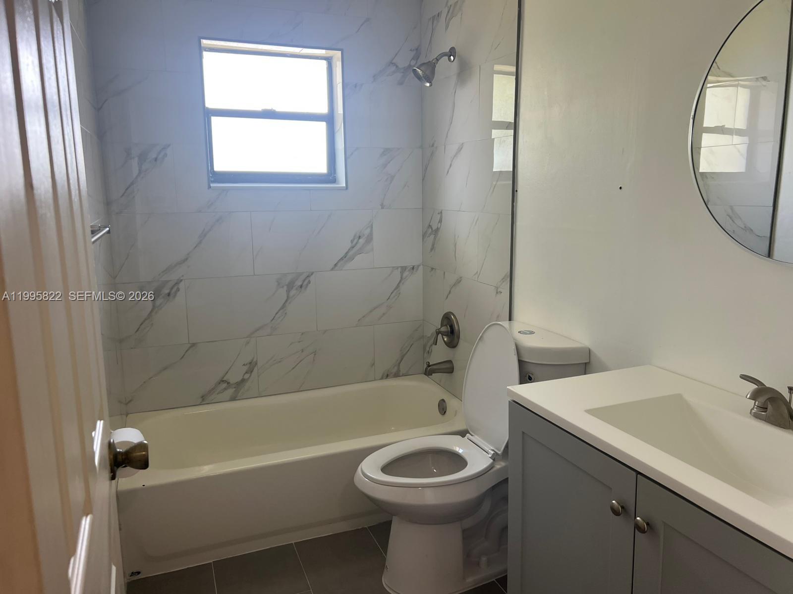 GRENADIER LAKES AT WELLEB - Residential