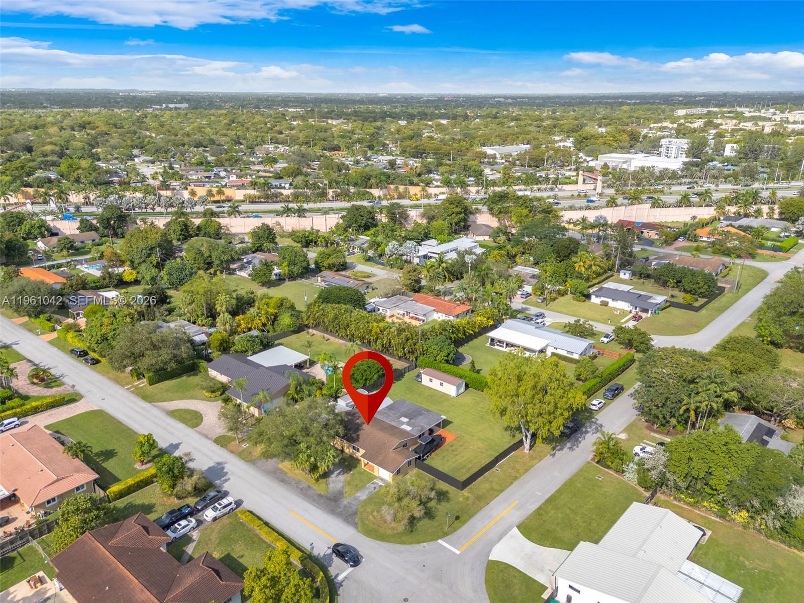 KENDALL ESTATES - Residential