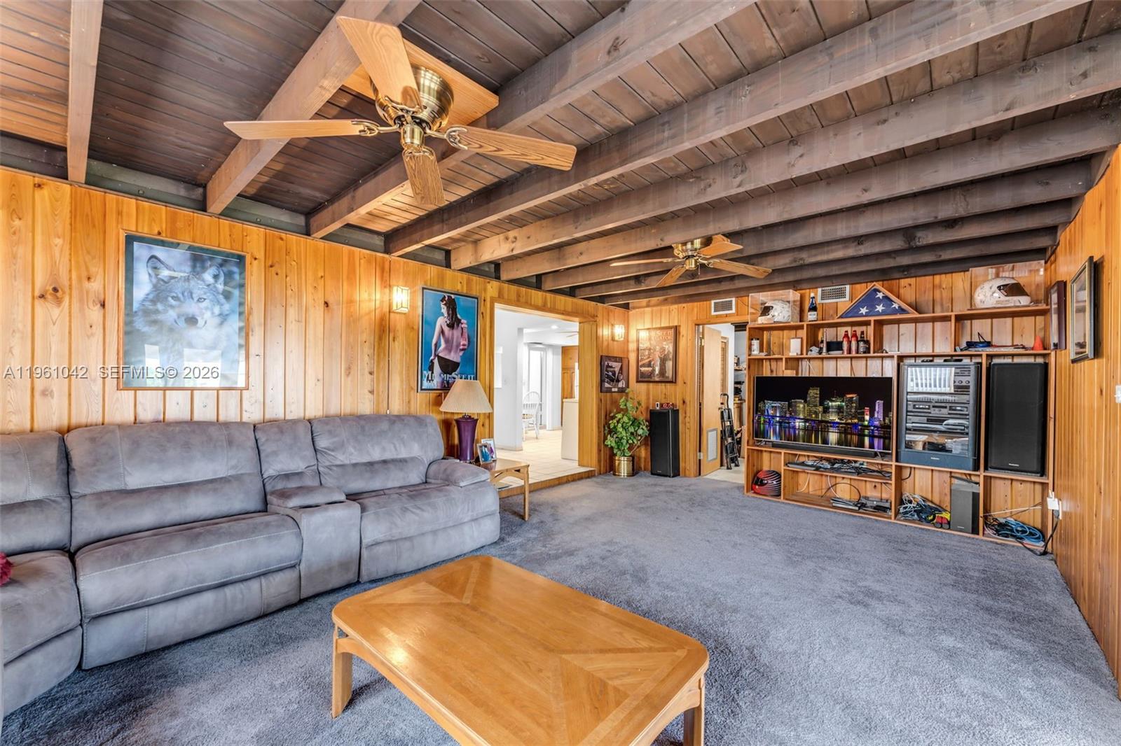 KENDALL ESTATES - Residential