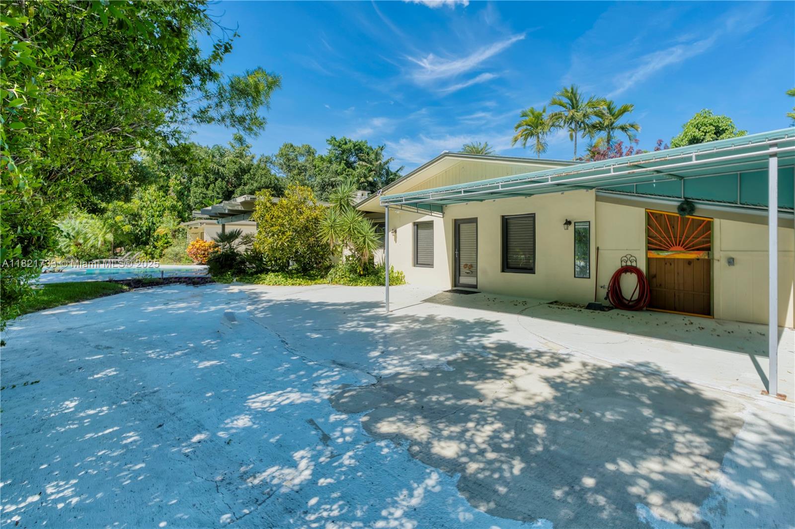 Davie West - Residential