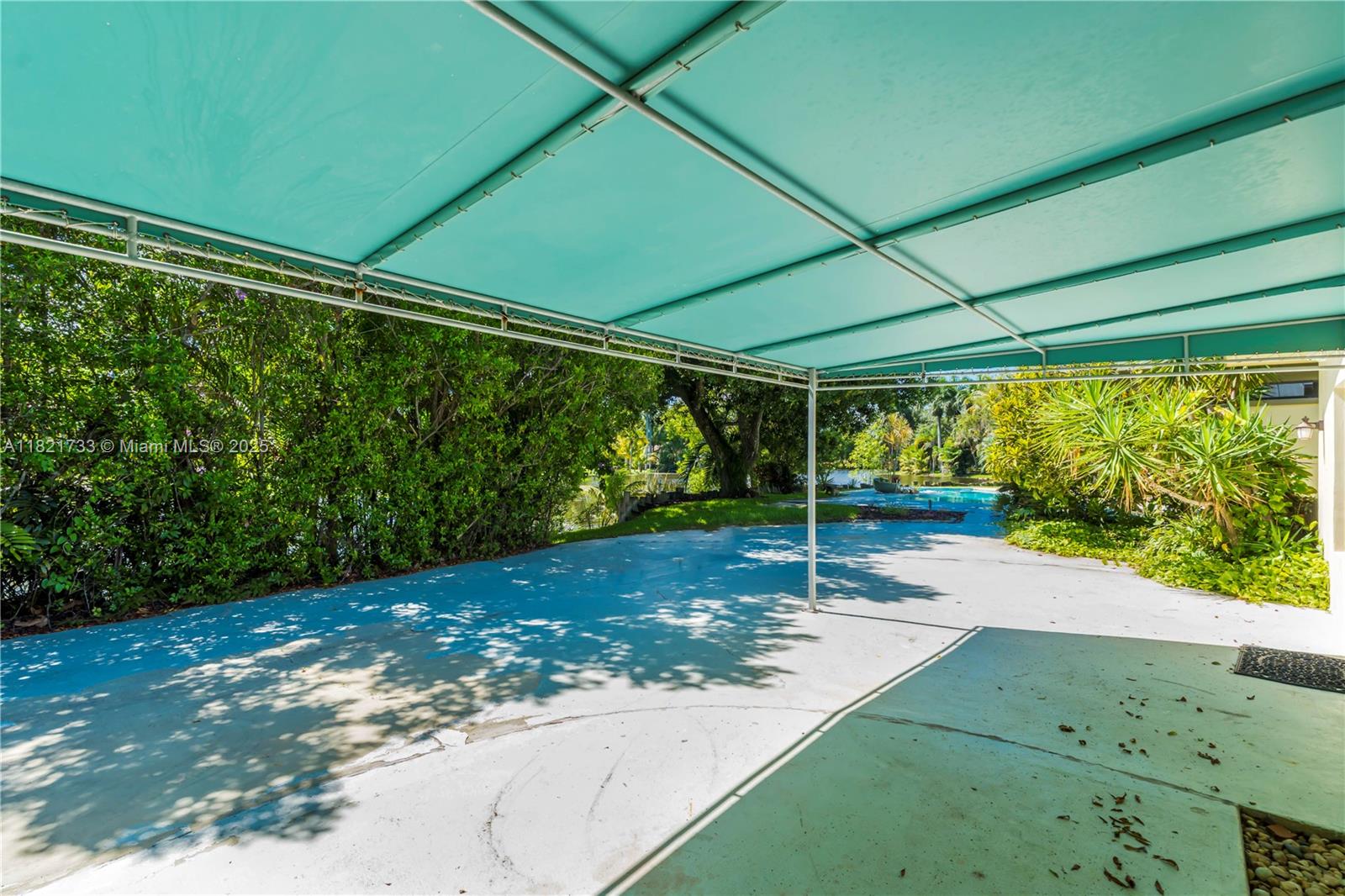 Davie West - Residential