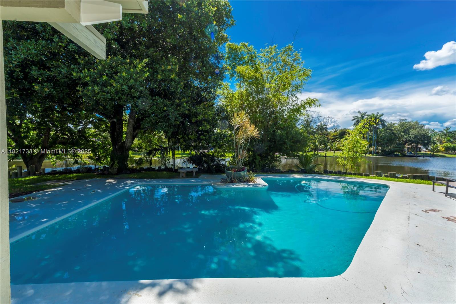 Davie West - Residential