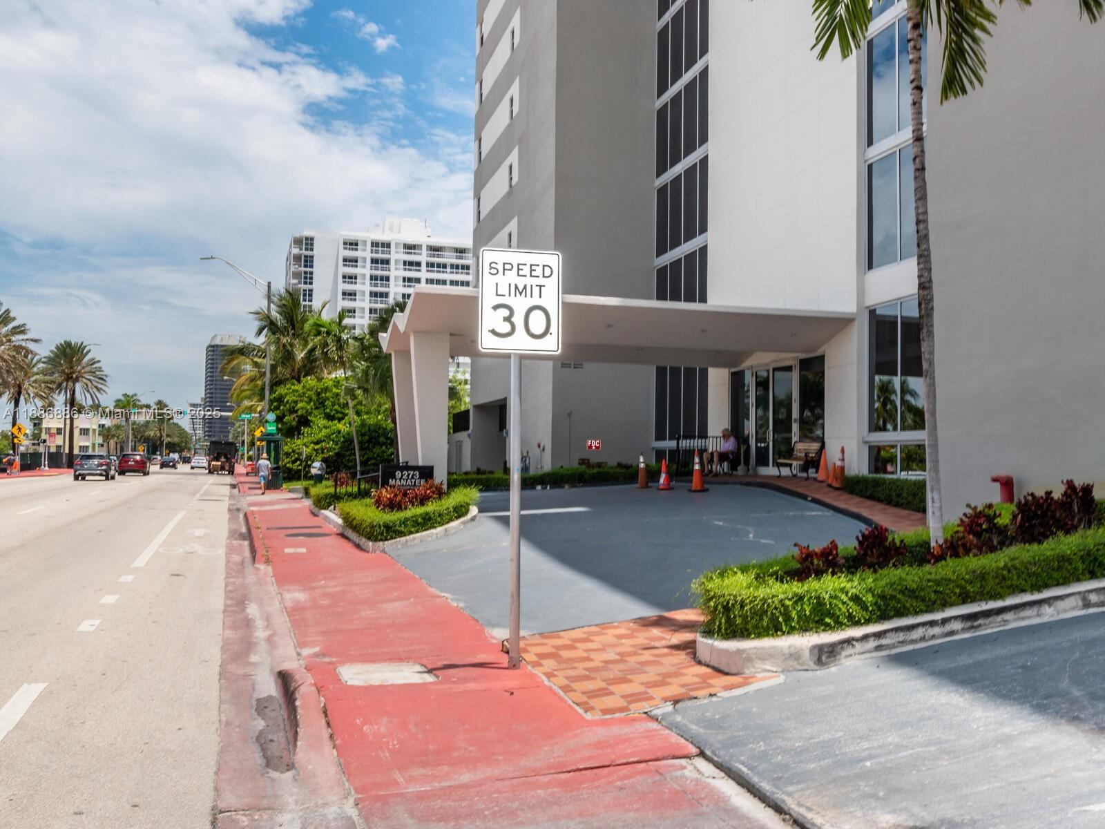 MANATEE CONDO - Residential