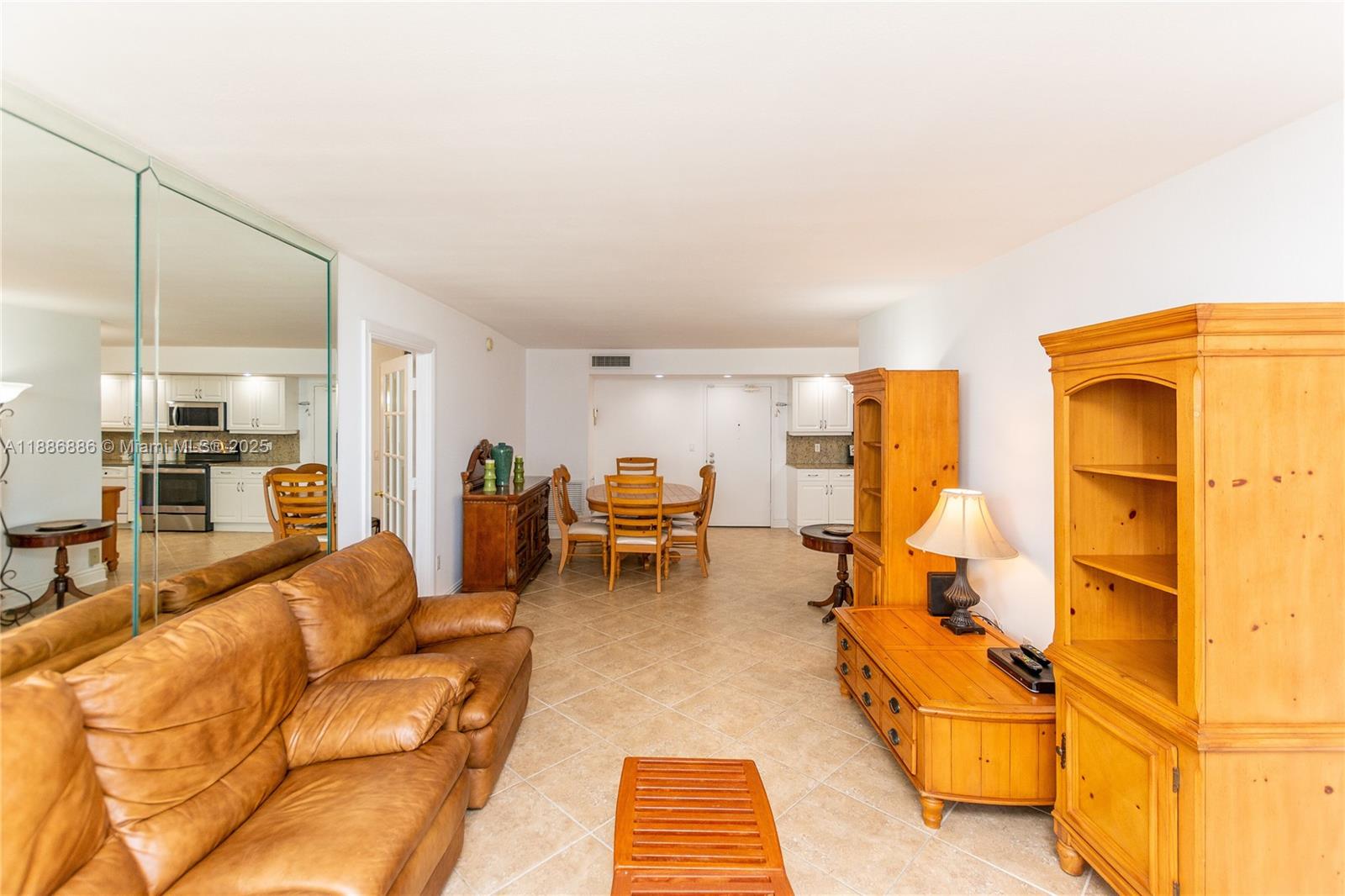 MANATEE CONDO - Residential