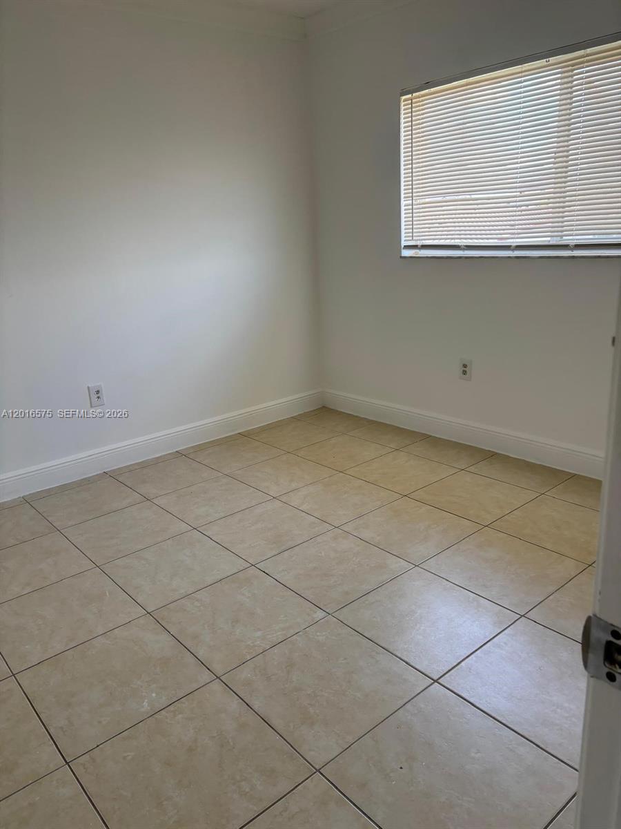 EL PRADO XV CONDO - Residential Lease