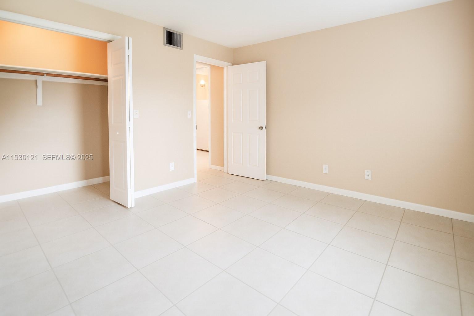 KENTWOOD OF WEDGEWOOD CON - Residential Lease