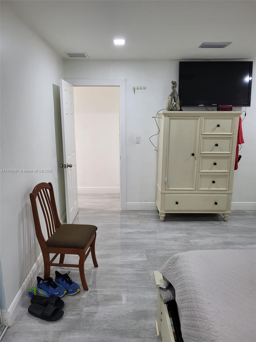 ARCH CREEKS ESTATES - Residential Income