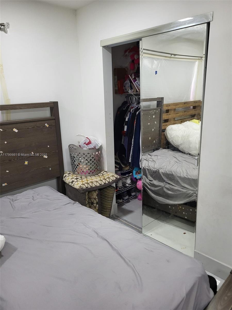 ARCH CREEKS ESTATES - Residential Income