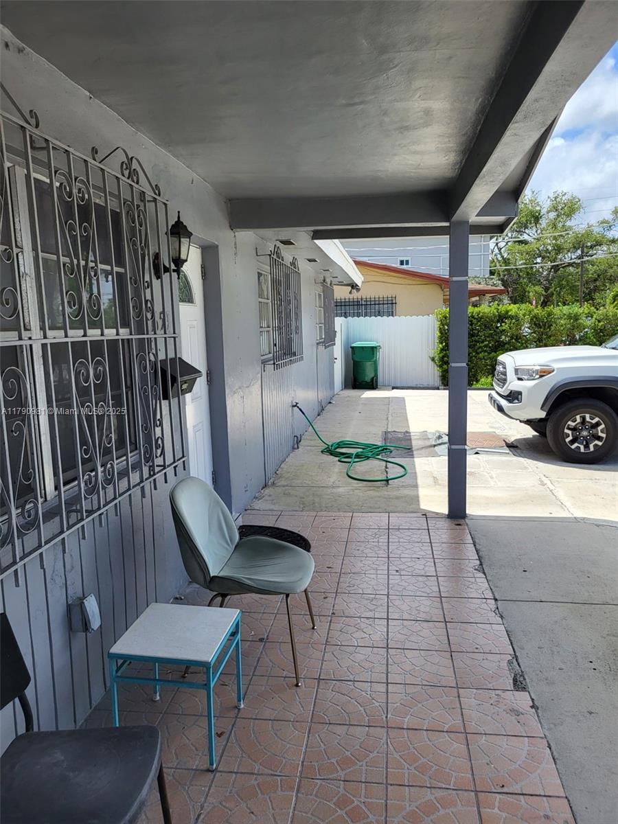 ARCH CREEKS ESTATES - Residential Income