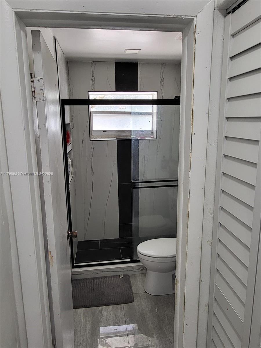 ARCH CREEKS ESTATES - Residential Income