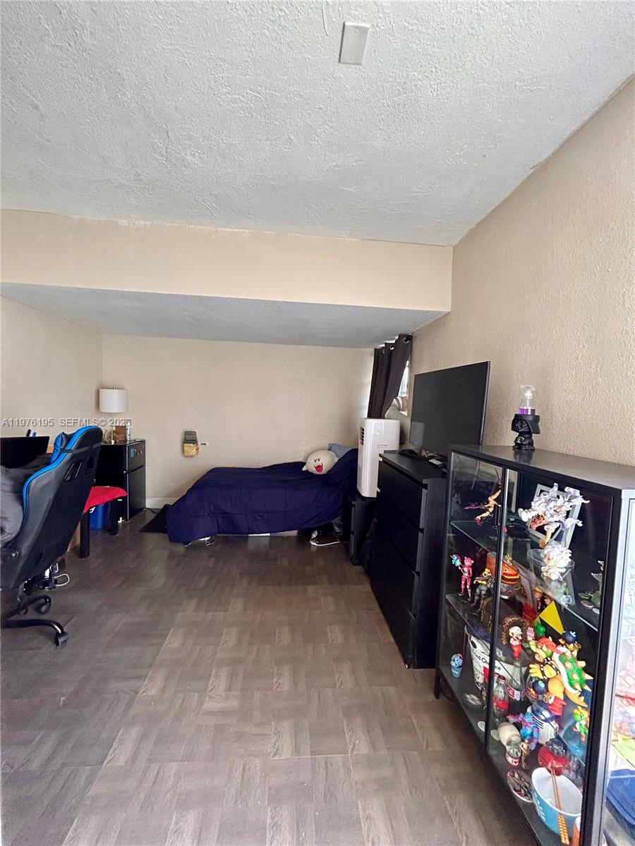 VANGUARD VILLAGE IN THE - Residential