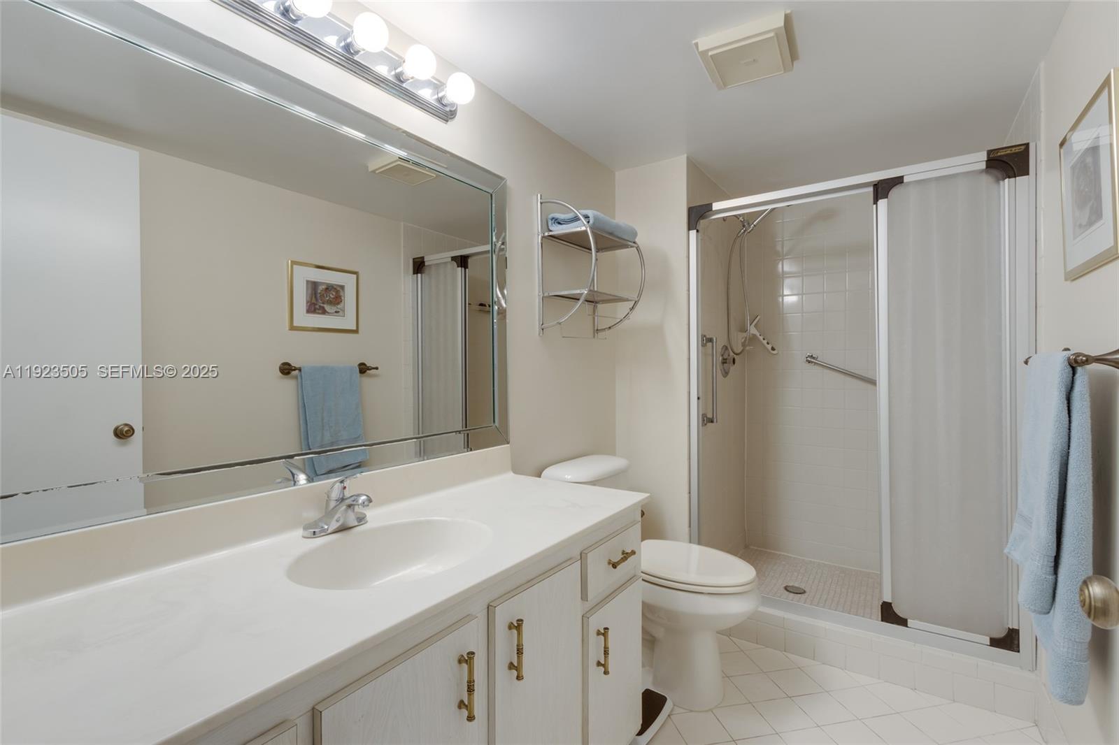 PALM LAKES CONDO - Residential