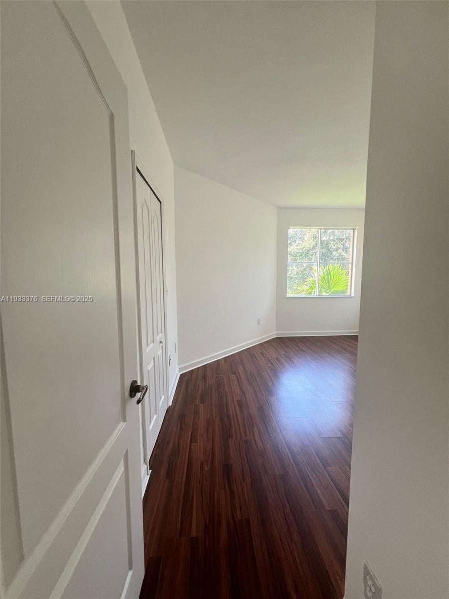 7200 NW 177th St 206-7