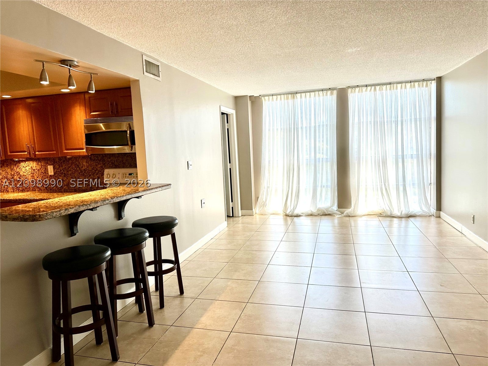 2101 Atlantic Shores Blvd 408
