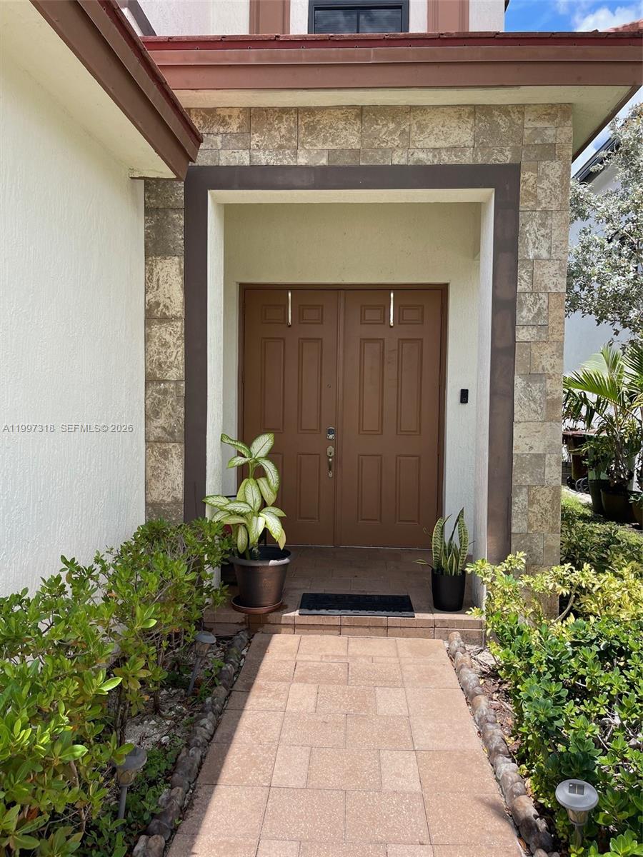 AQUABELLA SECTION ONE - Residential