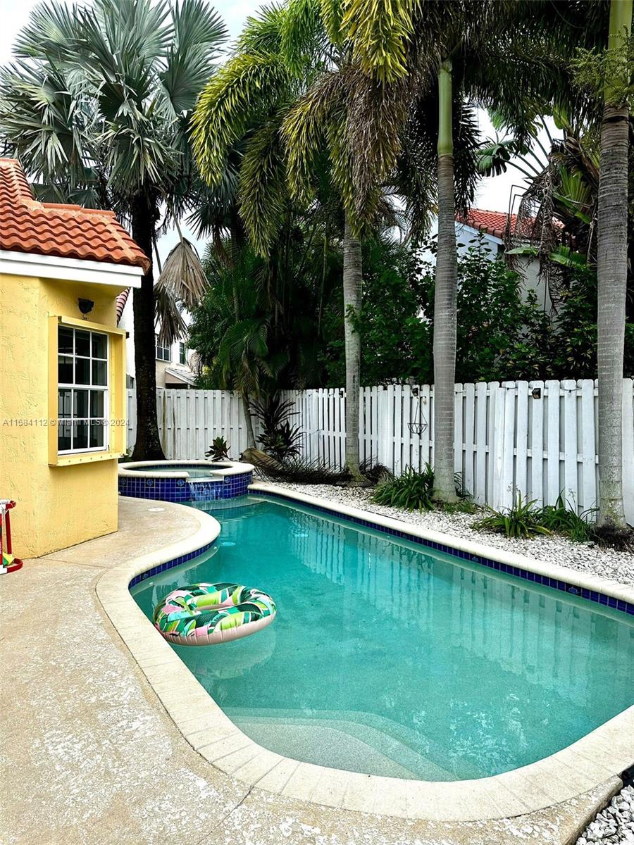 SECTOR 5 - - Residential