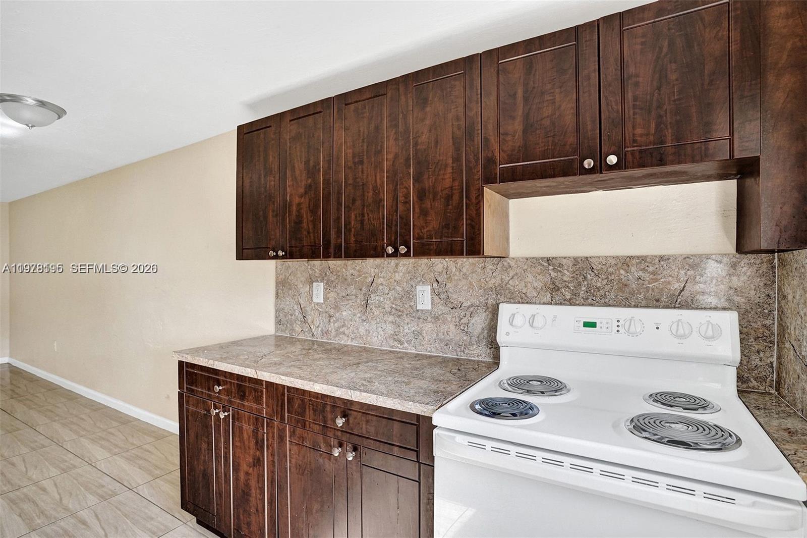 ORCHARD VILLA EXTENSION - Residential Income