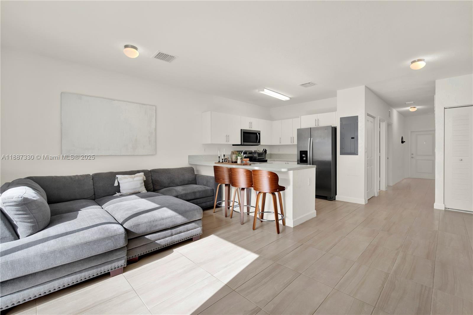 FOREST PARK VILLAS - Residential Lease