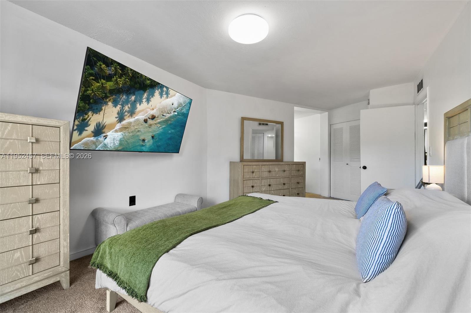 JEFFERSON VILLAS CONDO - Residential