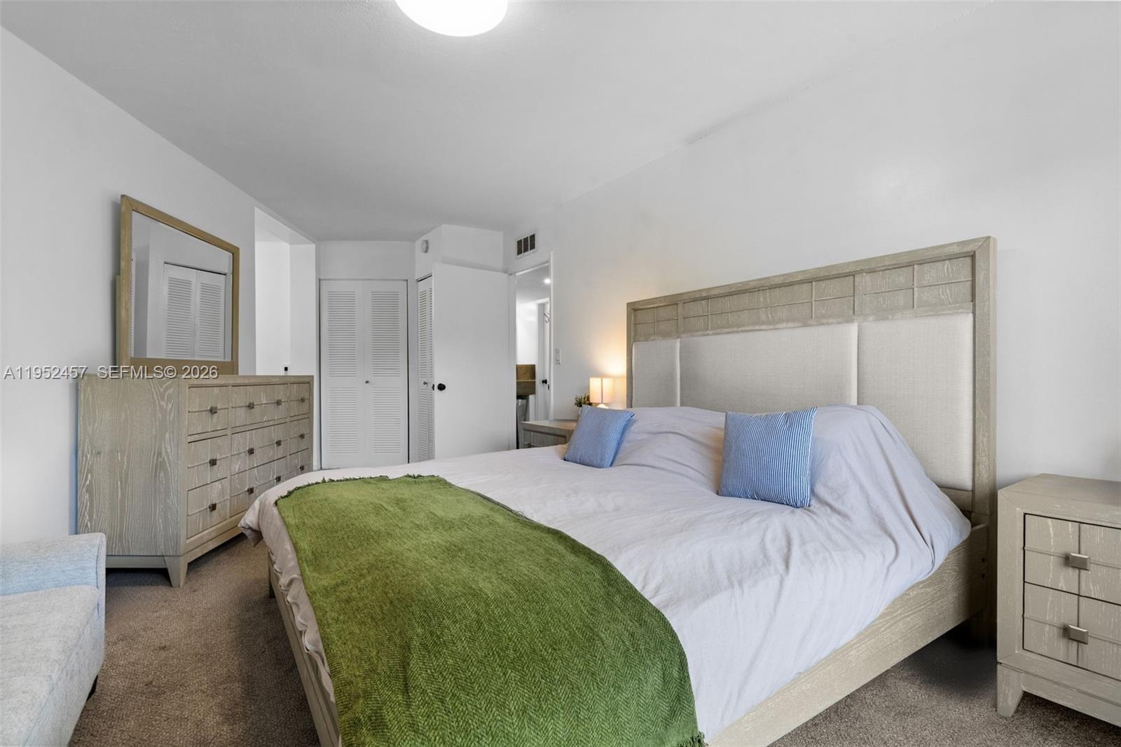 JEFFERSON VILLAS CONDO - Residential