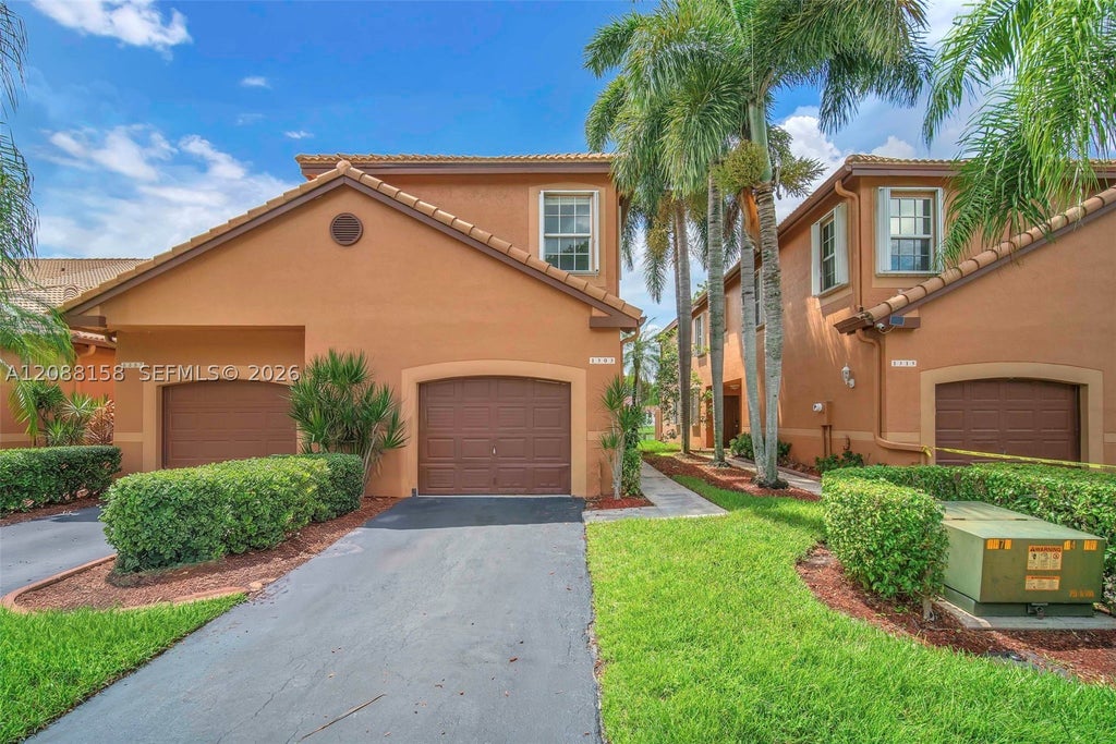 Photo of 1303 Presidio Dr #6-41, Weston, FL 33327 (MLS # A12088158)