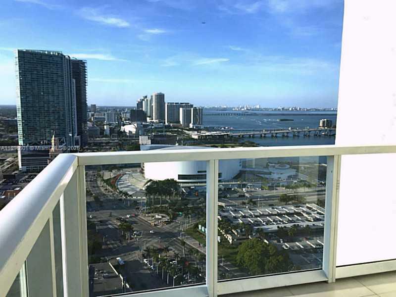 244 BISCAYNE BL 3408