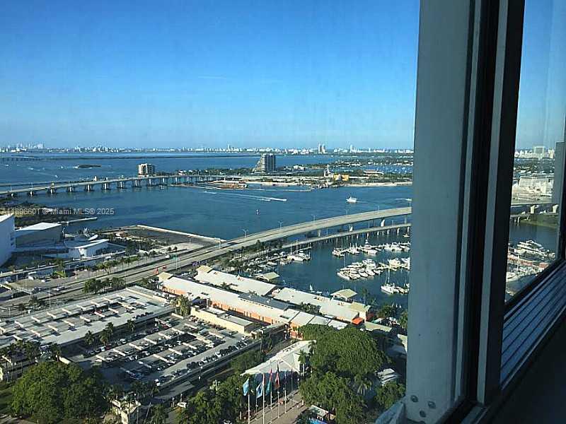 244 BISCAYNE BL 3408