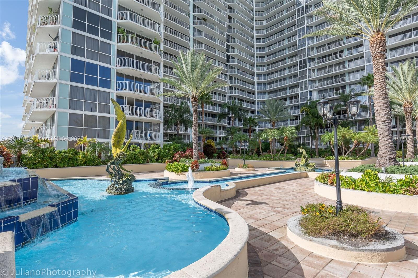 THE GRANDVIEW PALACE COND - Residential Lease