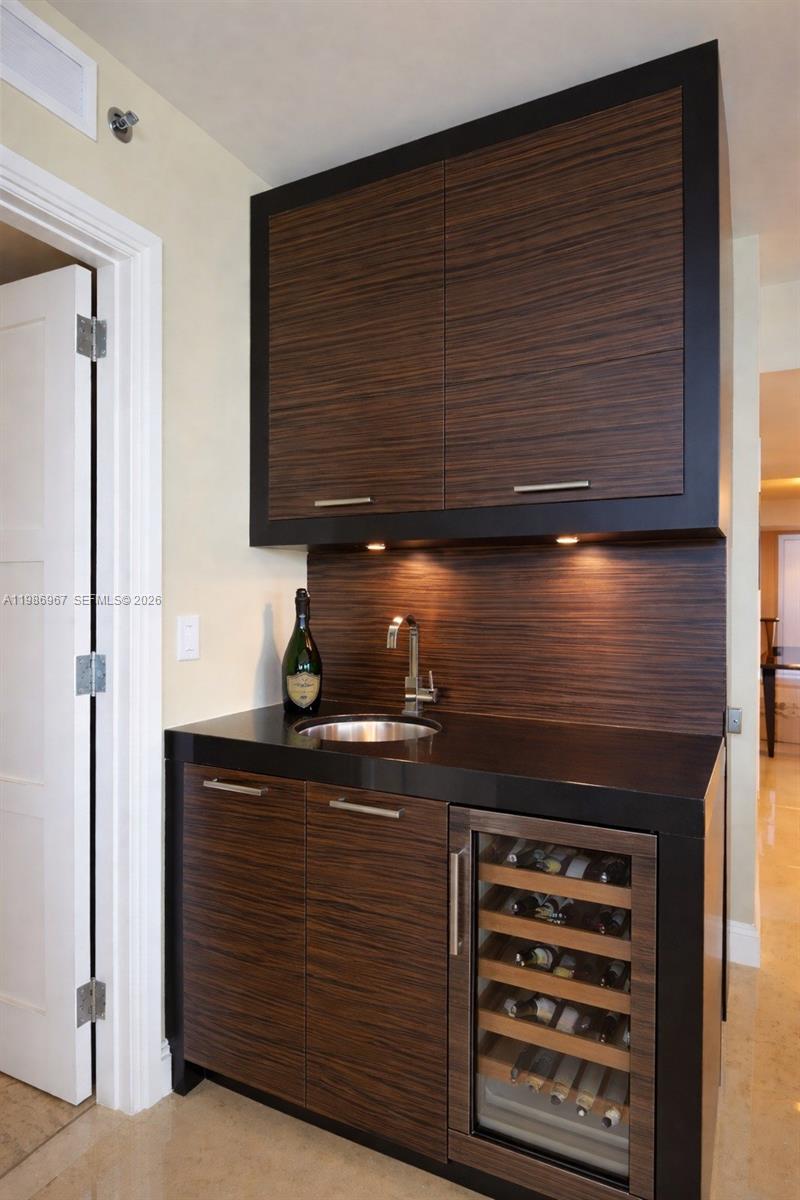 BEACH CLUB THREE CONDO - Residential