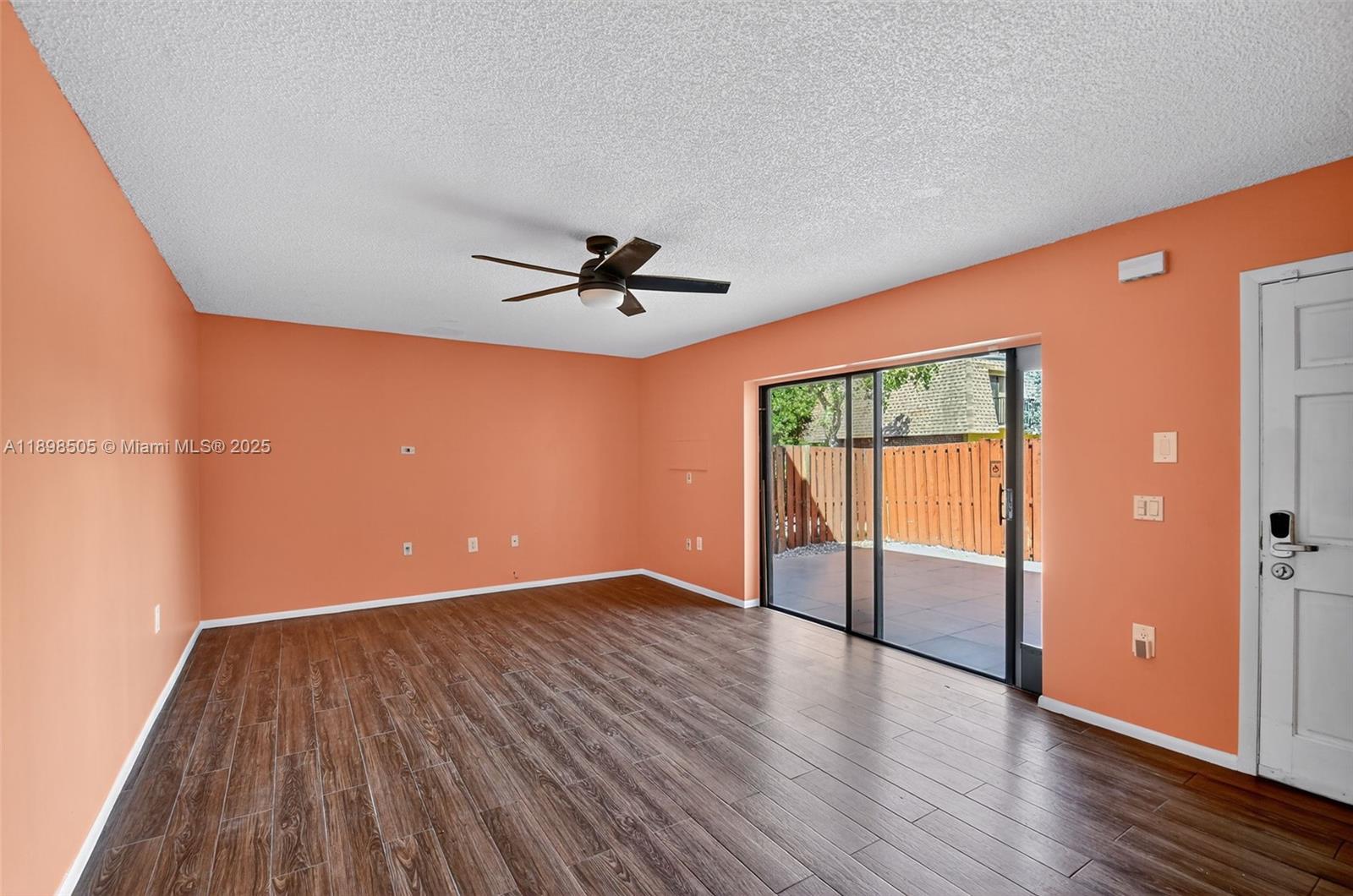 DELRAY OAKS WEST CONDO - Residential Lease