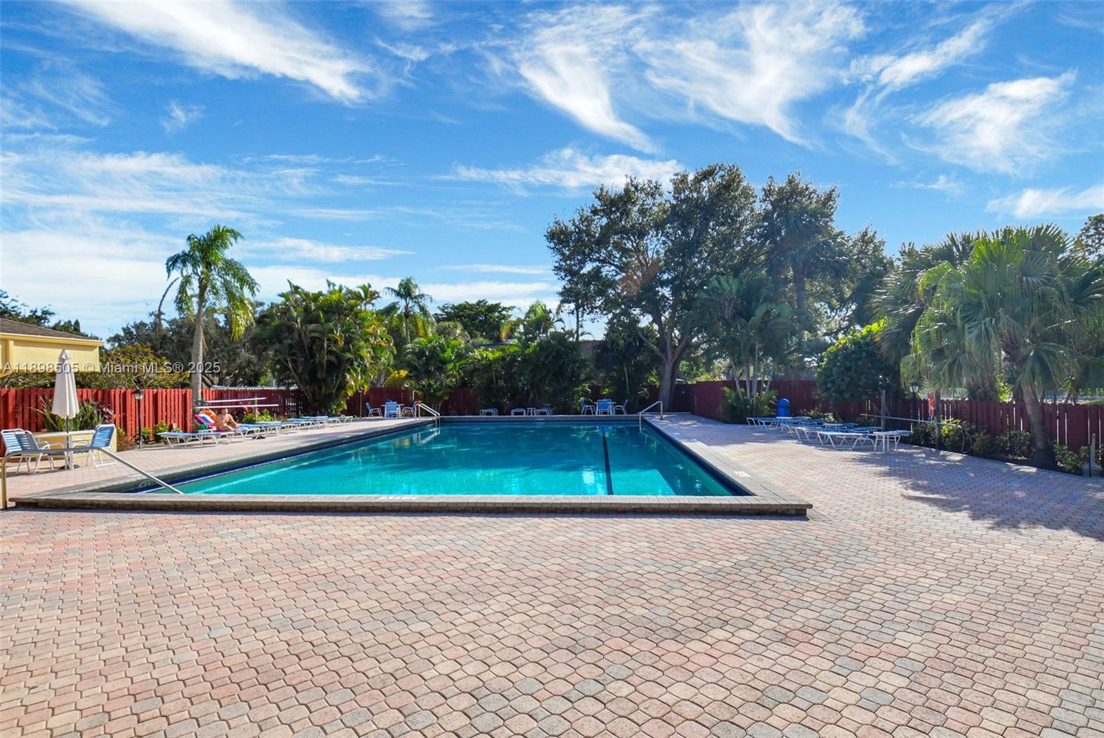 DELRAY OAKS WEST CONDO - Residential Lease