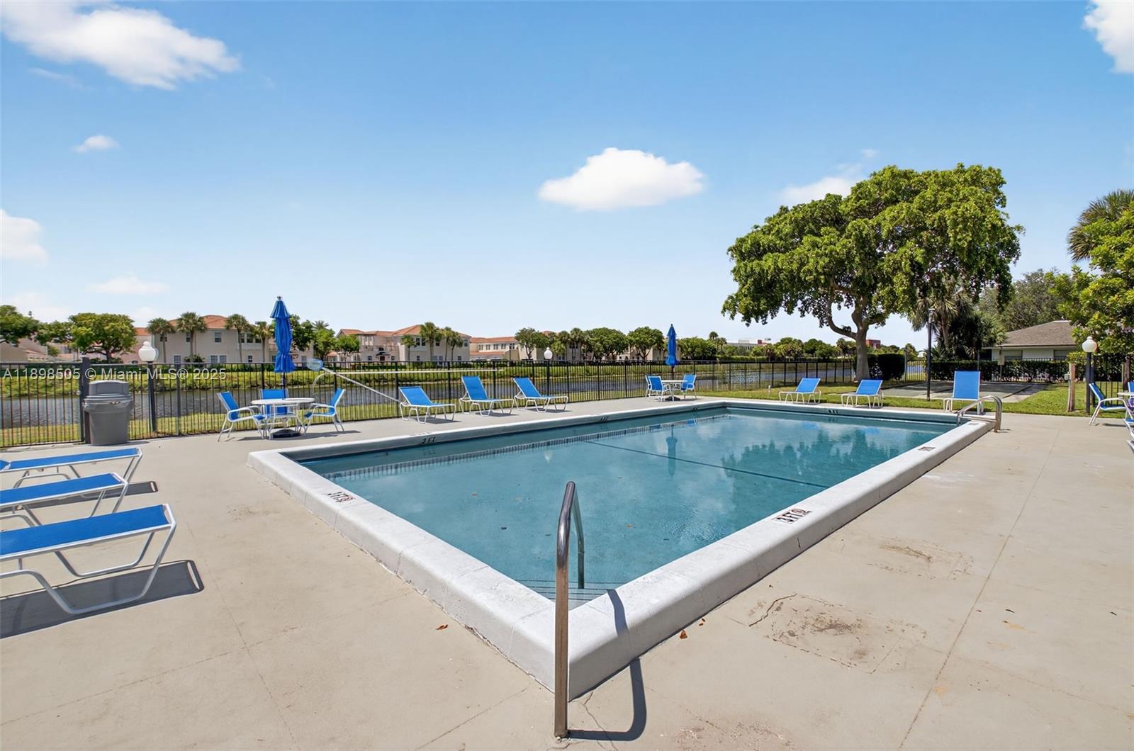 DELRAY OAKS WEST CONDO - Residential Lease