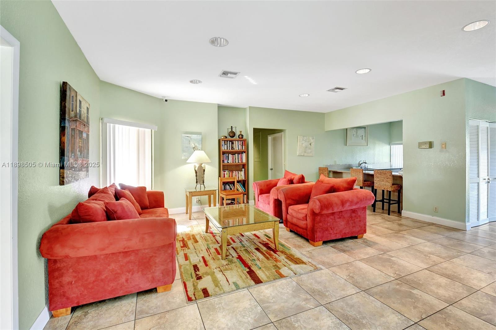 DELRAY OAKS WEST CONDO - Residential Lease
