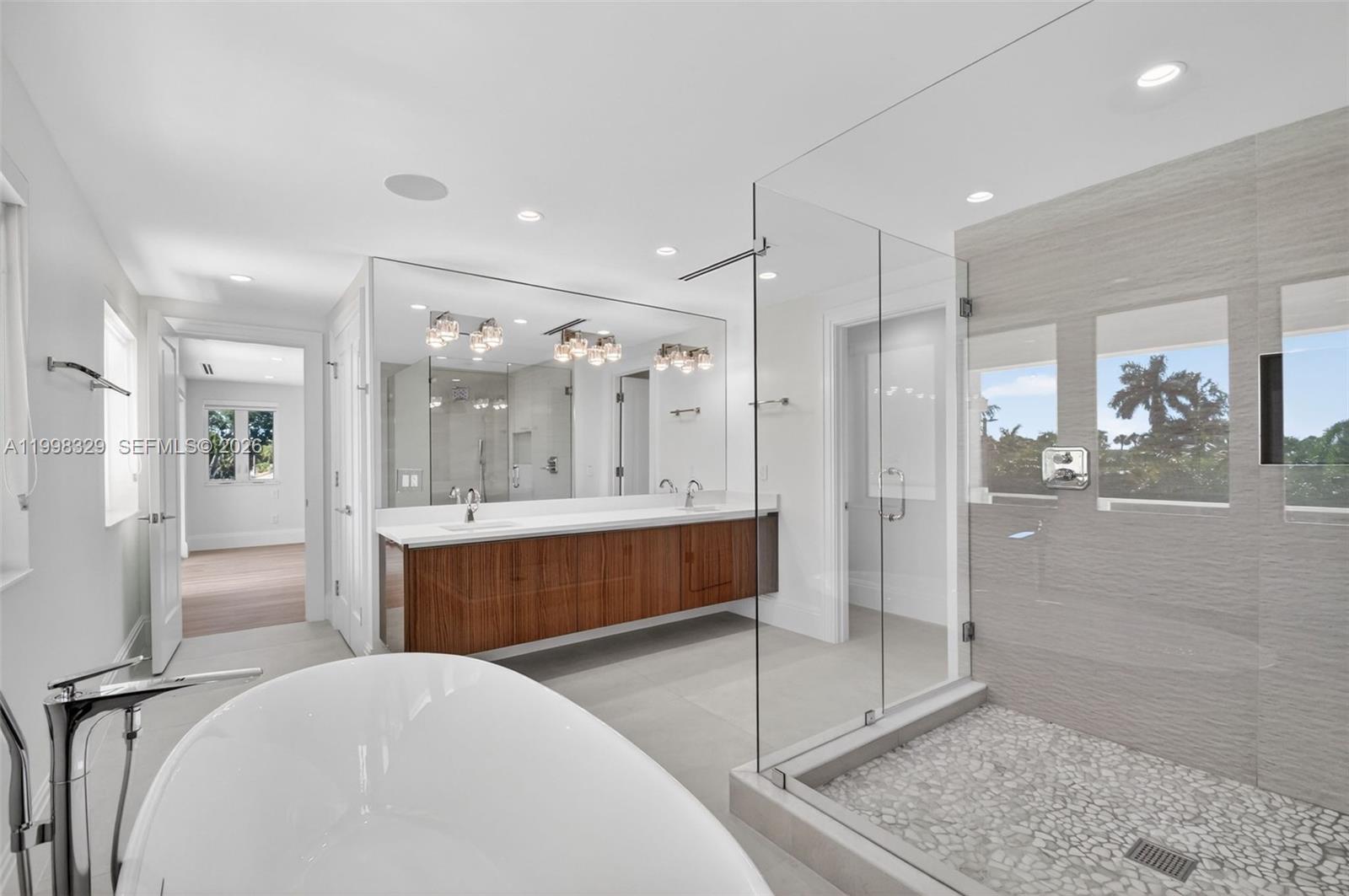 LAKE WORTH BEACH - Residential