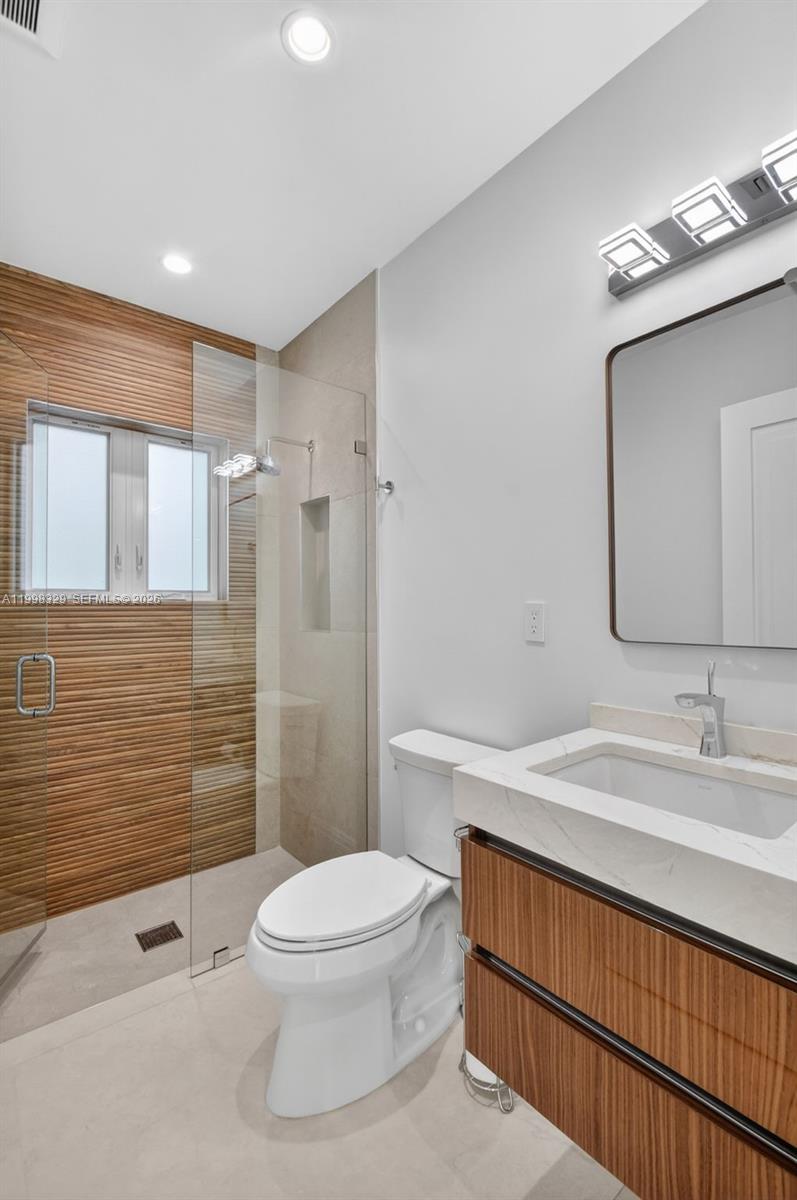 LAKE WORTH BEACH - Residential