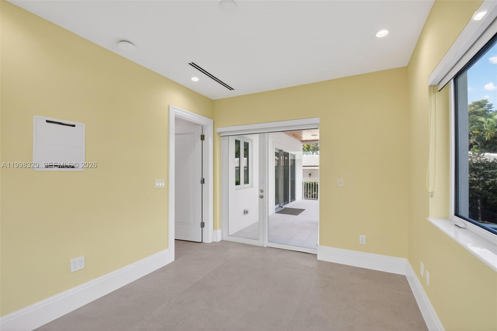LAKE WORTH BEACH - Residential