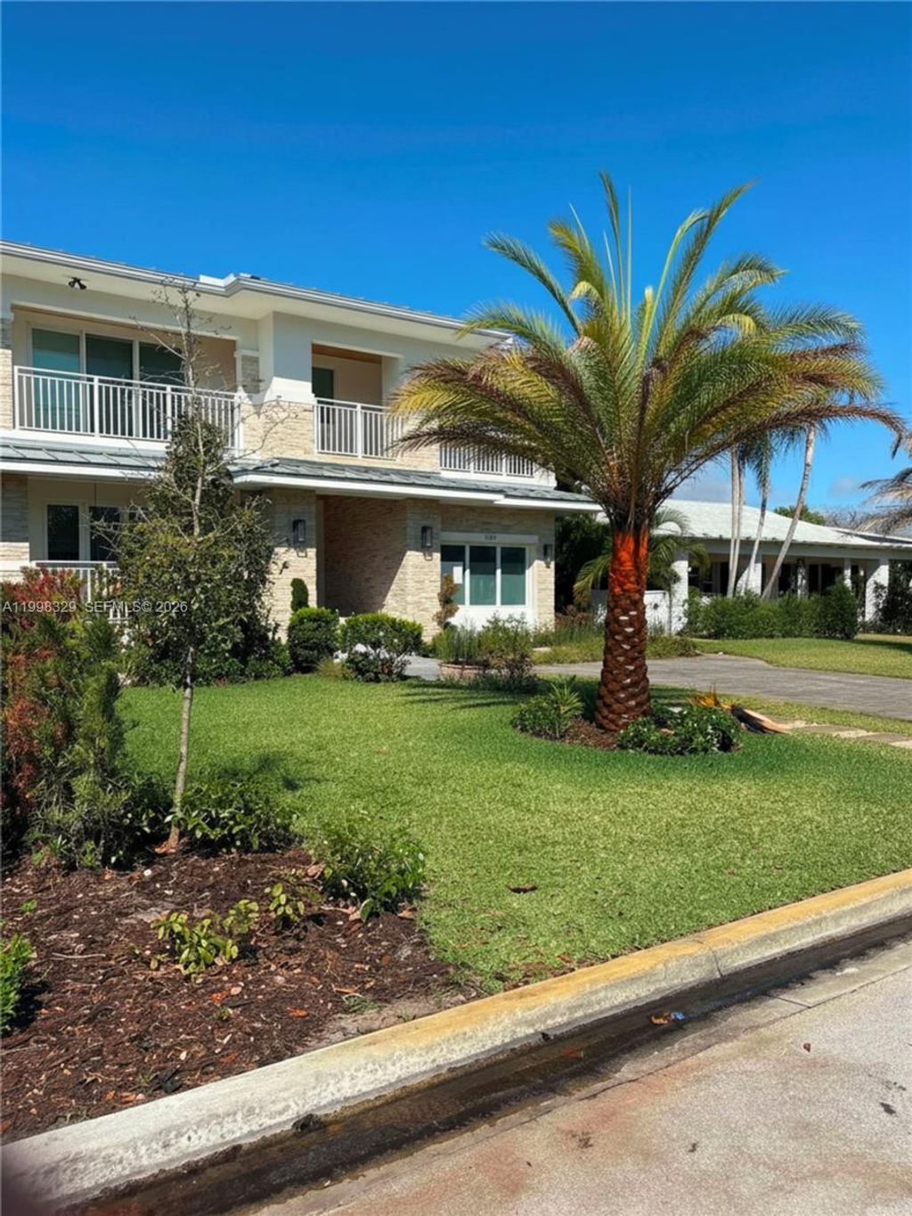 Photo of 1017 S Palmway, Lake Worth, FL 33460 (MLS # A11998329)