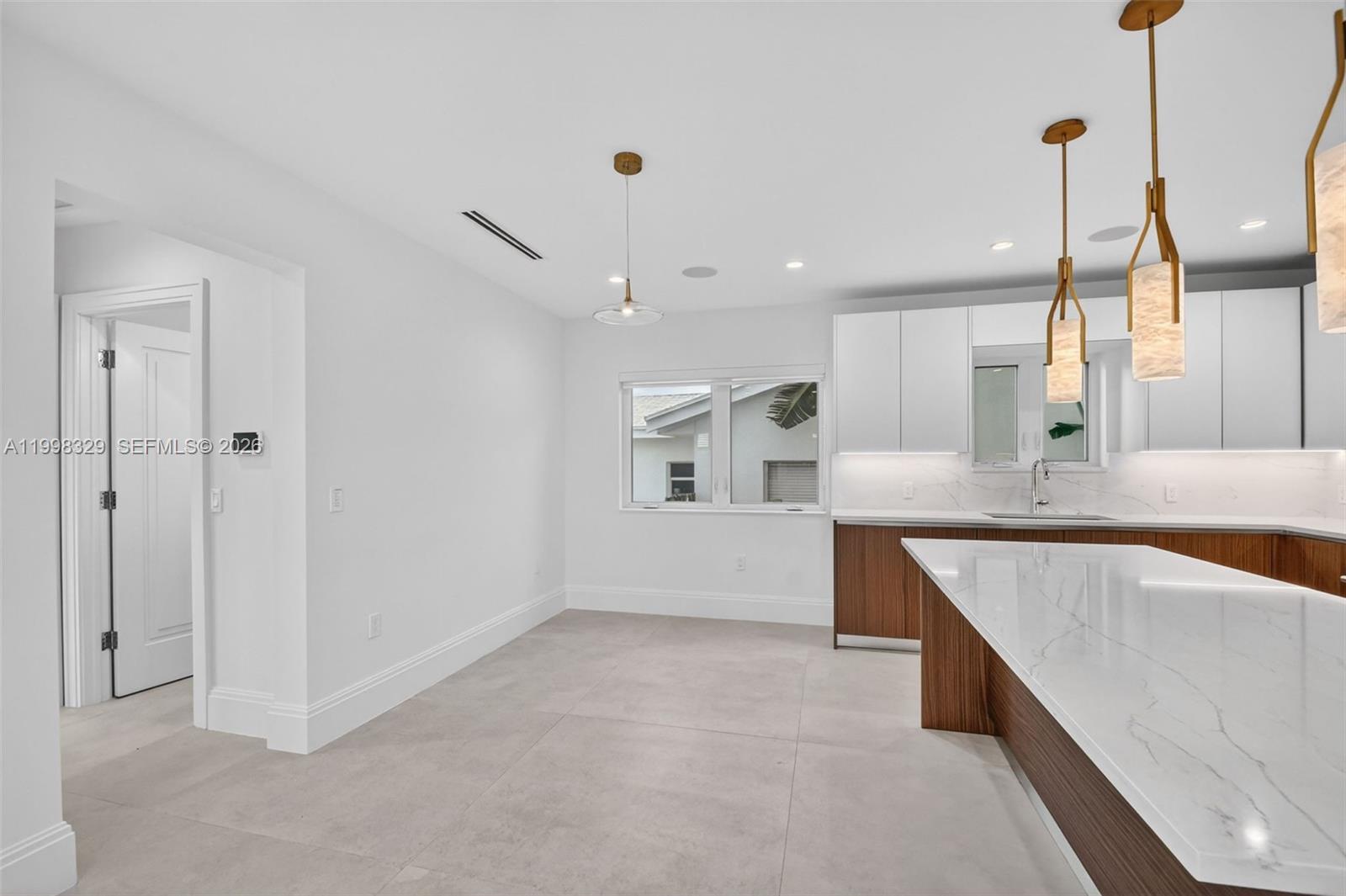 LAKE WORTH BEACH - Residential