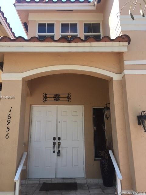 Gorgeous Two story Townhome in the beautiful community of Nautica. Three bedrooms, and two and a half bathrooms, with enough closets for all your storage needs! The house comes fully equipped with a new washer and drier. Excellent School within walking distance. 24/7 Guard gated community close to shopping, Restaurant and highways. Tile downstairs, wood upstairs and carpet in the Bedrooms. 20 plus foot ceilings. Nice fenced patio with pavers and lots of trees to enjoy a nice BBQ. Call Daniel for an appointment.