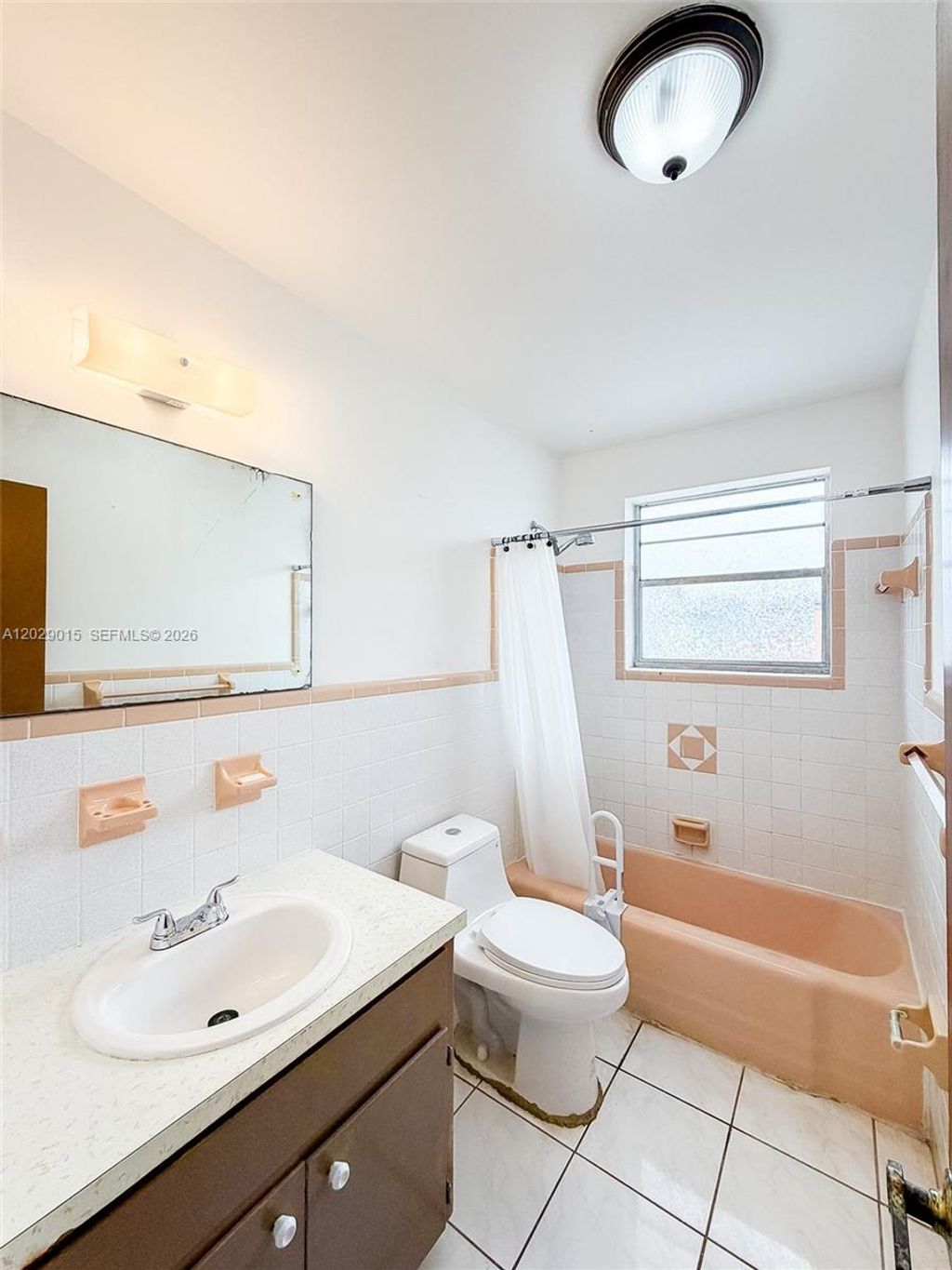 Photo of 1401 Grant St #3, Hollywood, FL 33020 (MLS # A12029015)