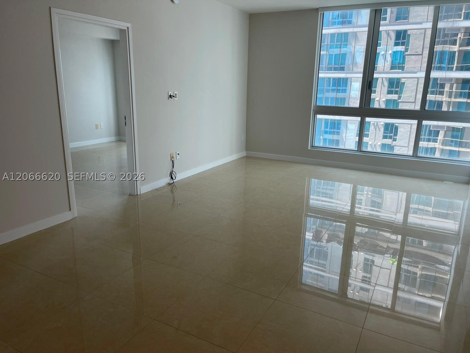 300 S Biscayne Blvd T-2804