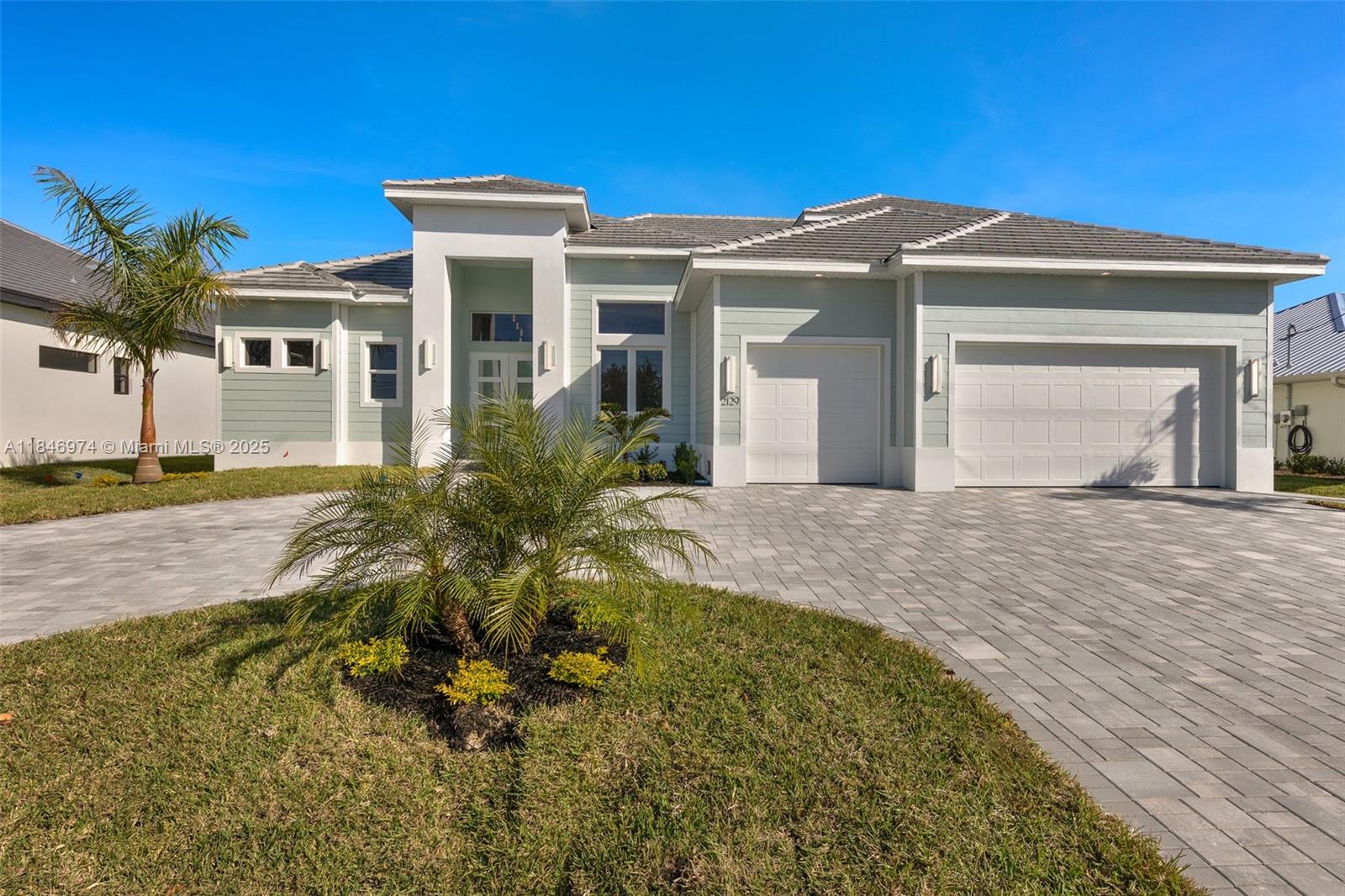 2129 Cape Coral Parkway W