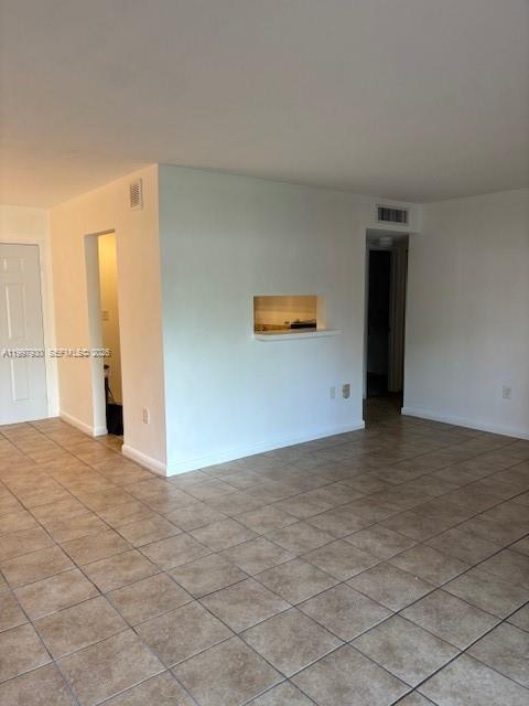 SUNSET PALMS EAST CONDO - Residential Lease