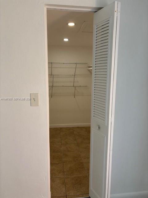 SUNSET PALMS EAST CONDO - Residential Lease