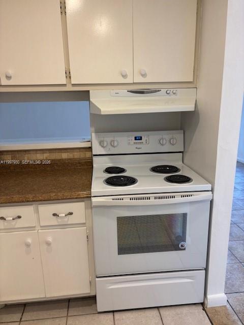 SUNSET PALMS EAST CONDO - Residential Lease