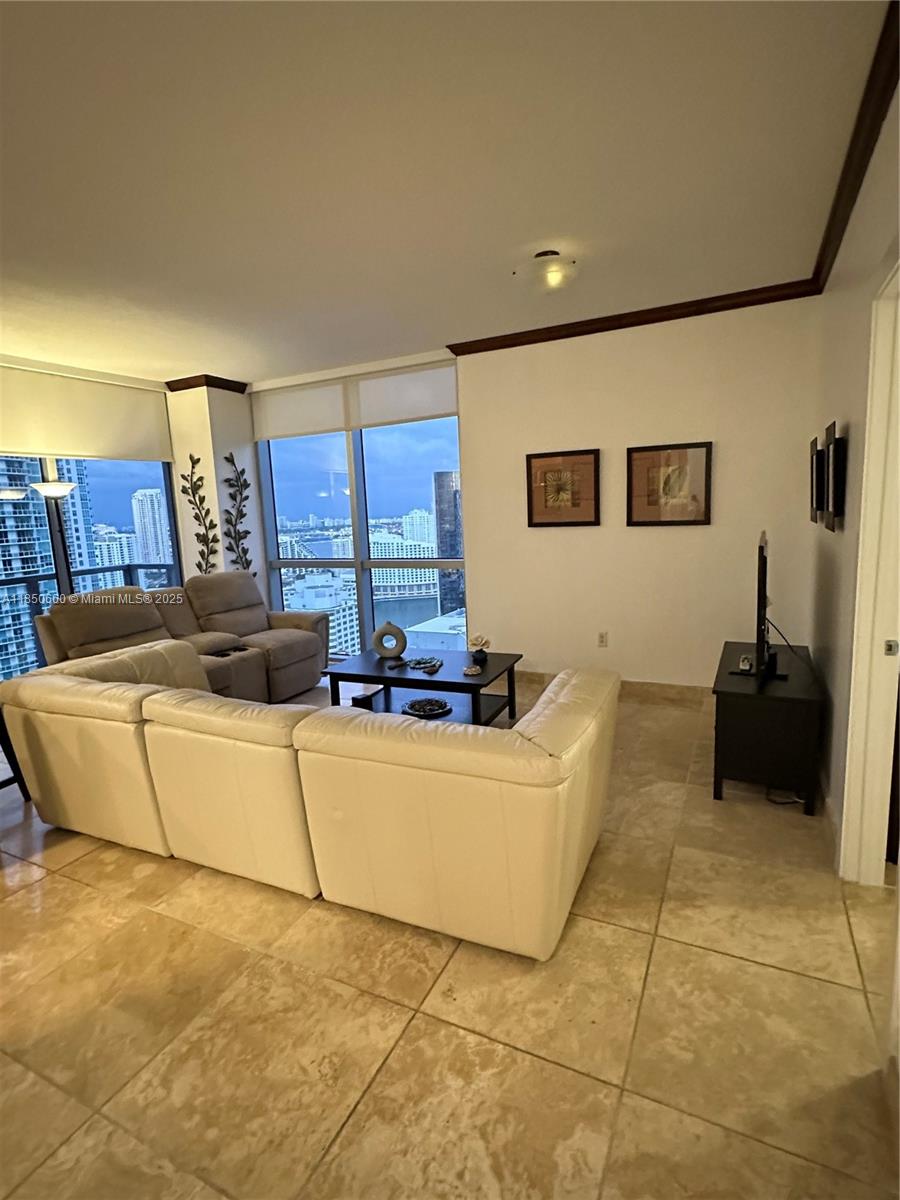 1060 BRICKELL CONDO - Residential Lease