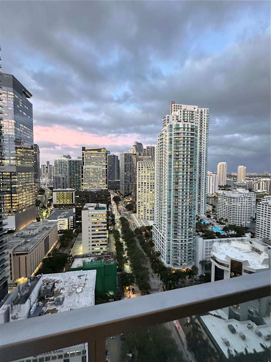 1060 BRICKELL CONDO - Residential Lease
