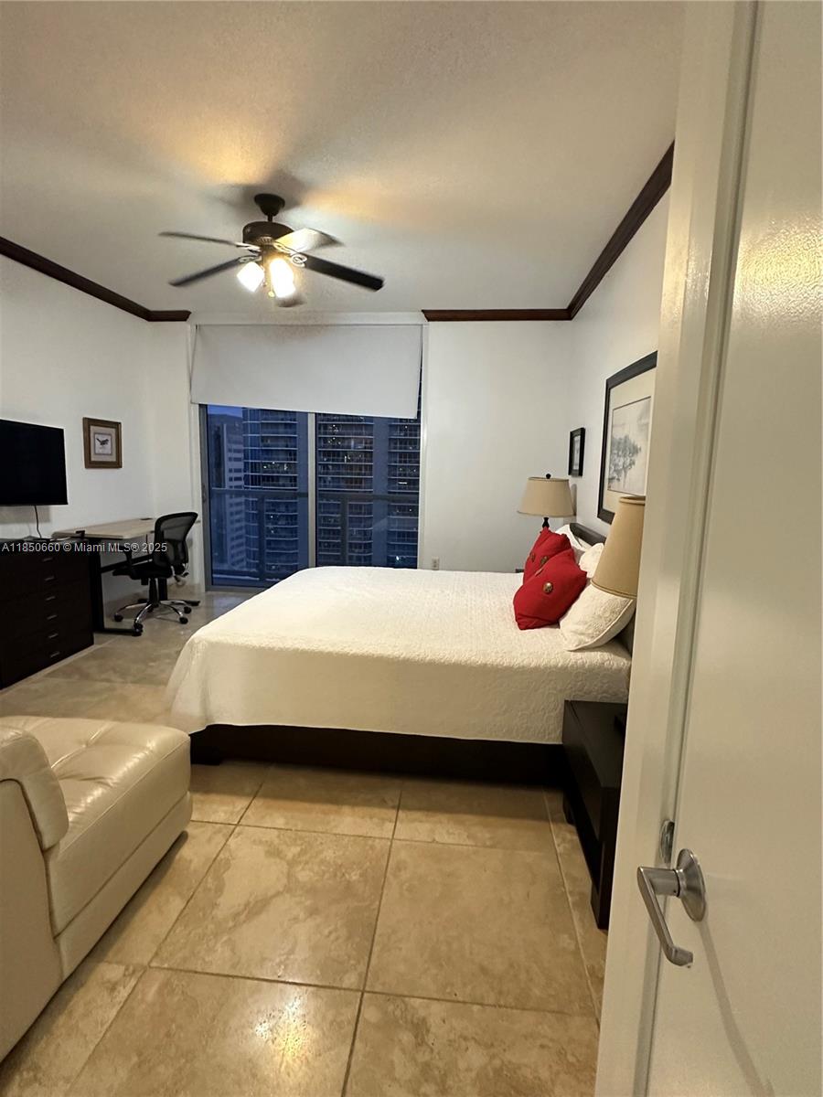 1060 BRICKELL CONDO - Residential Lease